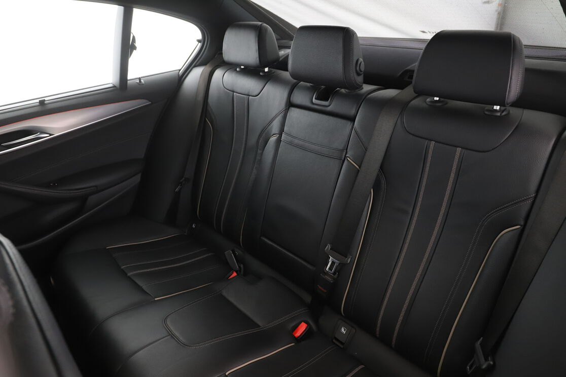 BMW Série 5 520dA xDrive M Sport — photo 13