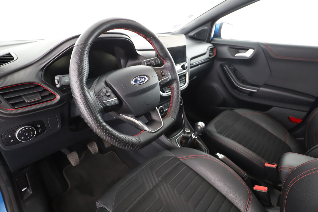 Ford Puma 1.0 EcoBoost Hybrid mHEV ST Line X — photo 10