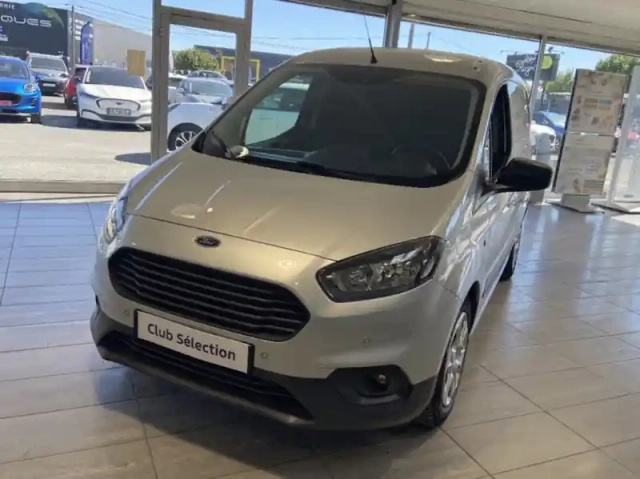 Ford Transit Courier fourgonnette 1.0e 100ch stop&amp;start trend — photo 1