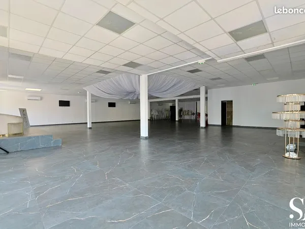 Murs commerciaux 743 m² La Valette-du-Var