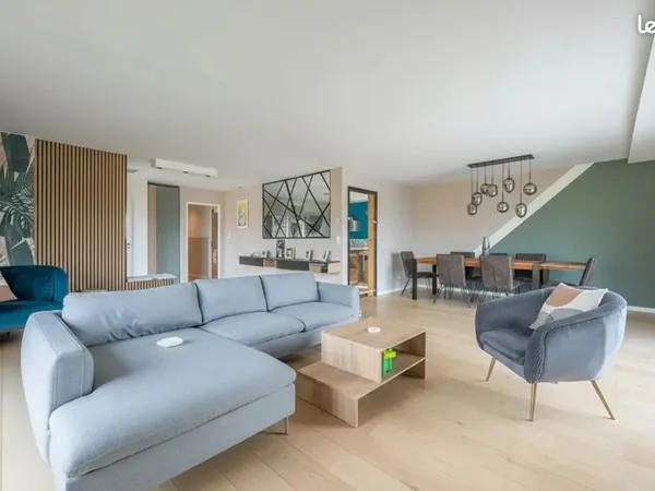 Maison plain-pied 146 m² rénovée - DPE A/GES A - Piscine - 2150 m² - Ambarès-et-Lagrave