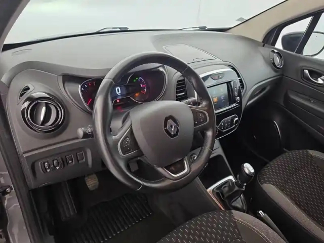 Renault Captur tce 130 fap — photo 259