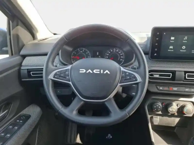 Dacia Sandero 1.0 tce 90ch expression — photo 15