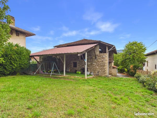 Maison rénovée T4 - 38210 - CRAS