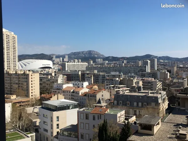 Studio étudiant meublé 11m² Marseille St Giniez 13008