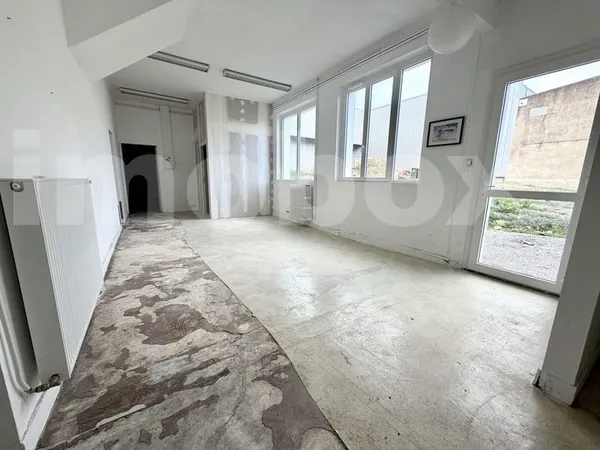 bureaux 5 pièce(s) 72 m2