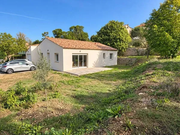 Maison de plain-pied 4 pièces 93 m²