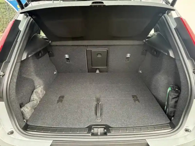 Volvo Ex40 single extended range 252 ch 1edt — photo 17
