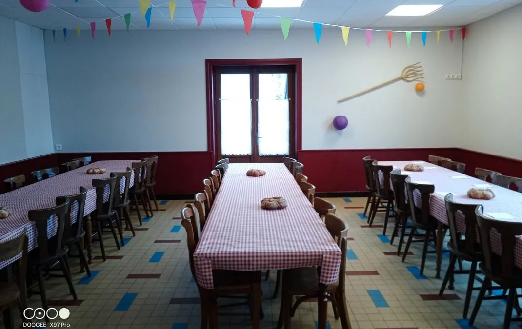 Photo 3