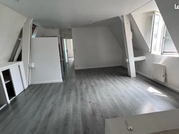 Appartement T3 de 70 m² Centre-ville de Langeais