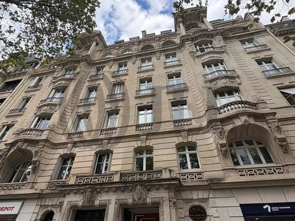 Bureaux 336 m²