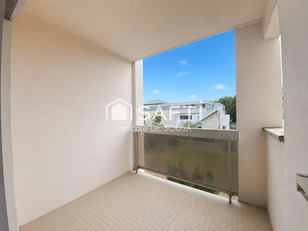 3 pièces avec BALCON en CENTRE VILLE