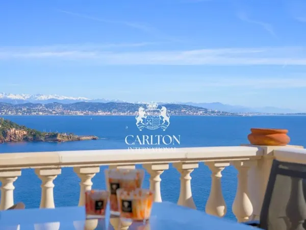 Théoule-sur-mer, vente Appartement sur la mer