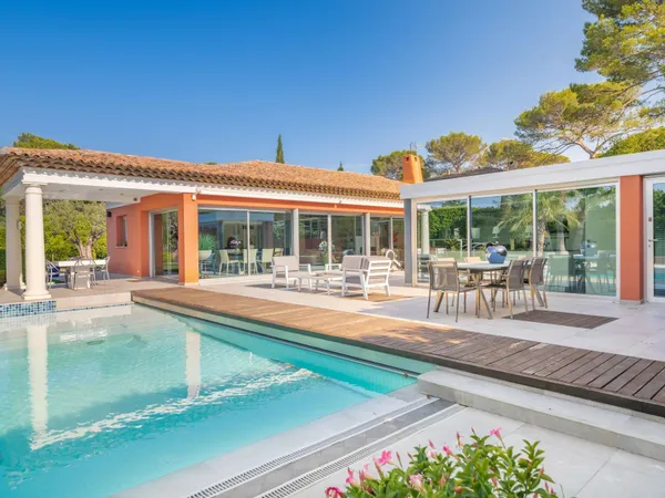 Villa de plain-pied à Mougins près du Cannet et de Cannes
