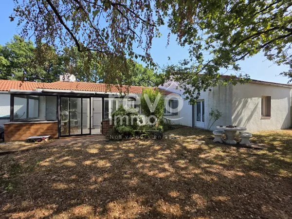 GENESTON 44140 – Maison de plain-pied familiale de 176 m²