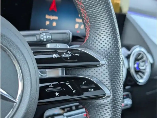 Mercedes Gla 200 d — photo 14