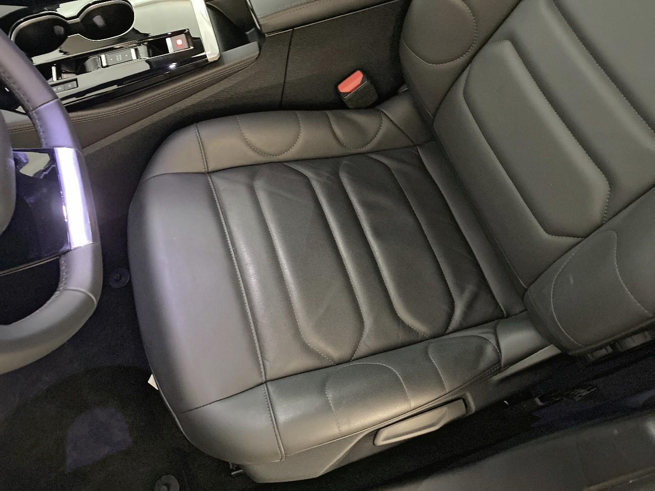 Citroën C5 X hybride 145 ch e-dcs6 plus — photo 9