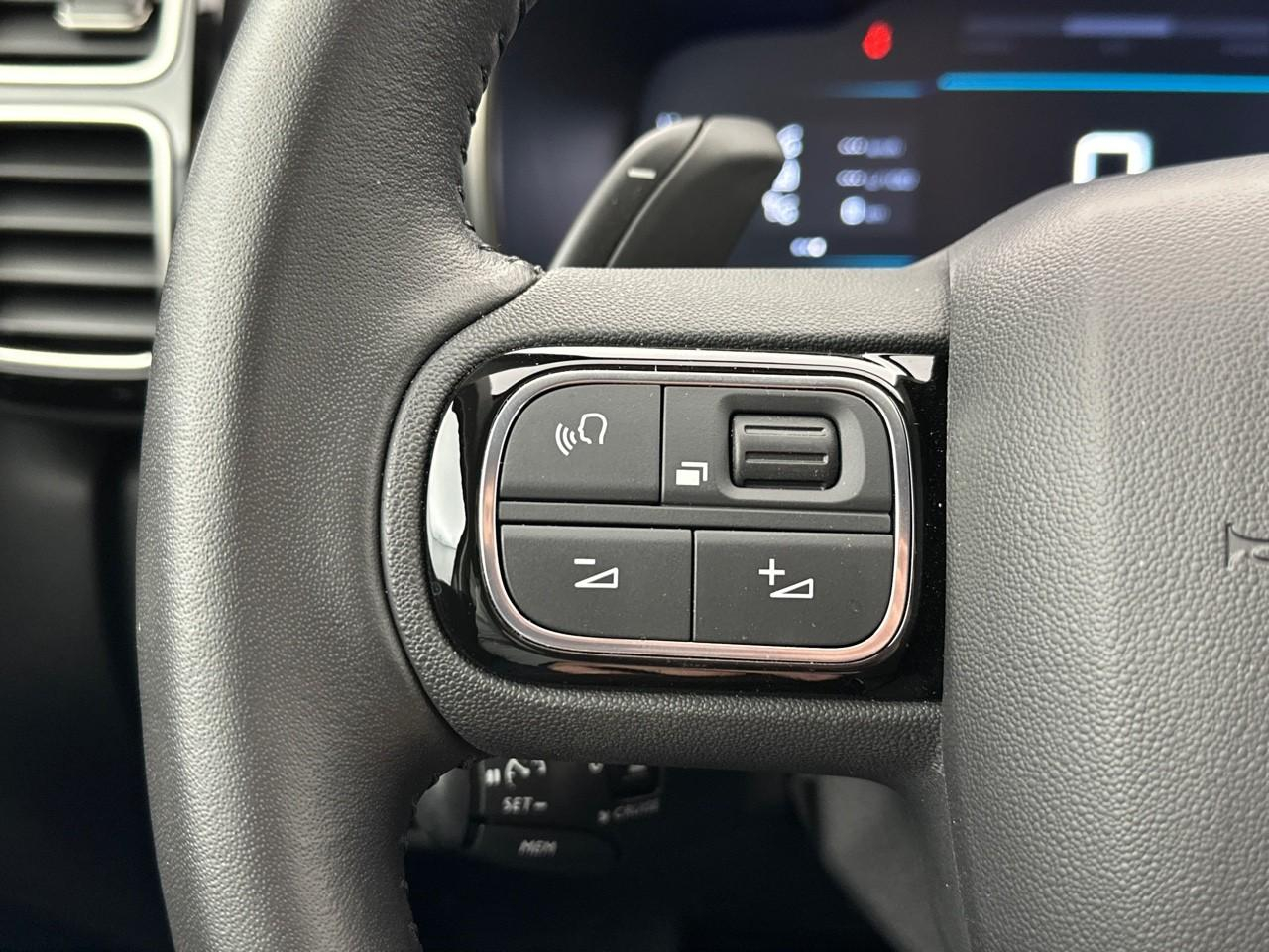 Citroën C5 Aircross hybride 136 e-dcs6 max — photo 20