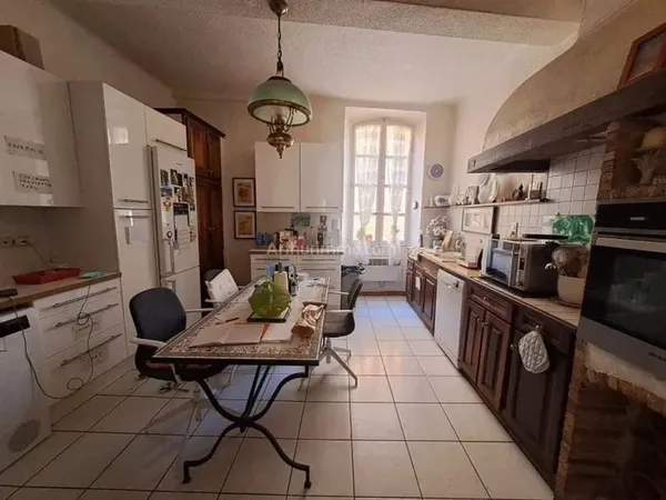 Maison 7 pièces 145 m²