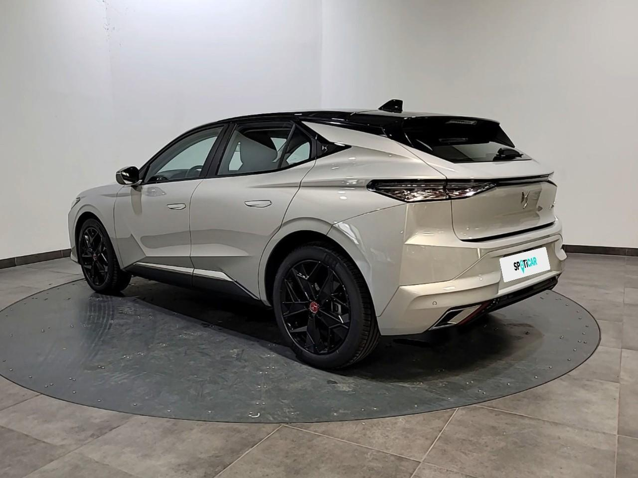 Ds Ds 4 puretech 130 eat8 performance line — photo 3