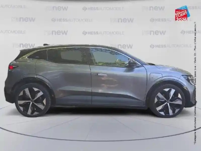 Renault Megane e-tech electric ev60 220ch techno super charge — photo 4