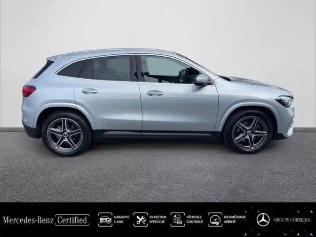 Mercedes Gla 200 d 150ch amg line 8g-dct — photo 4