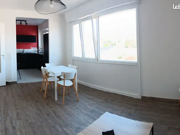 Appartement 2 pièces meublé - 47m² - refait à neuf