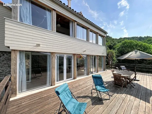 Maison 7 pièces 170 m²
