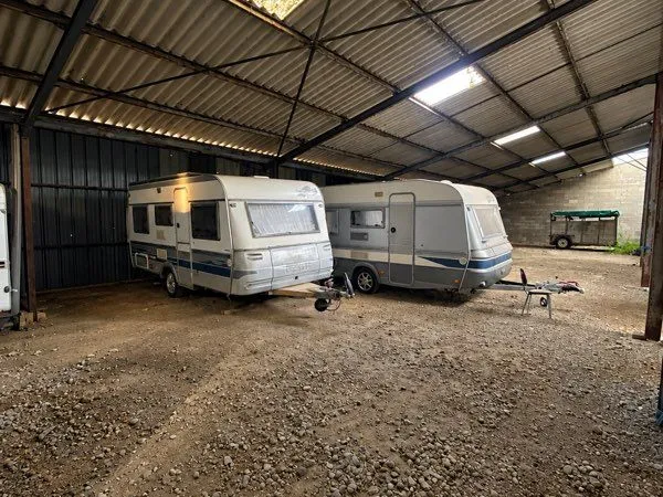 Hivernage camping-cars, caravanes et véhicules - Lillers