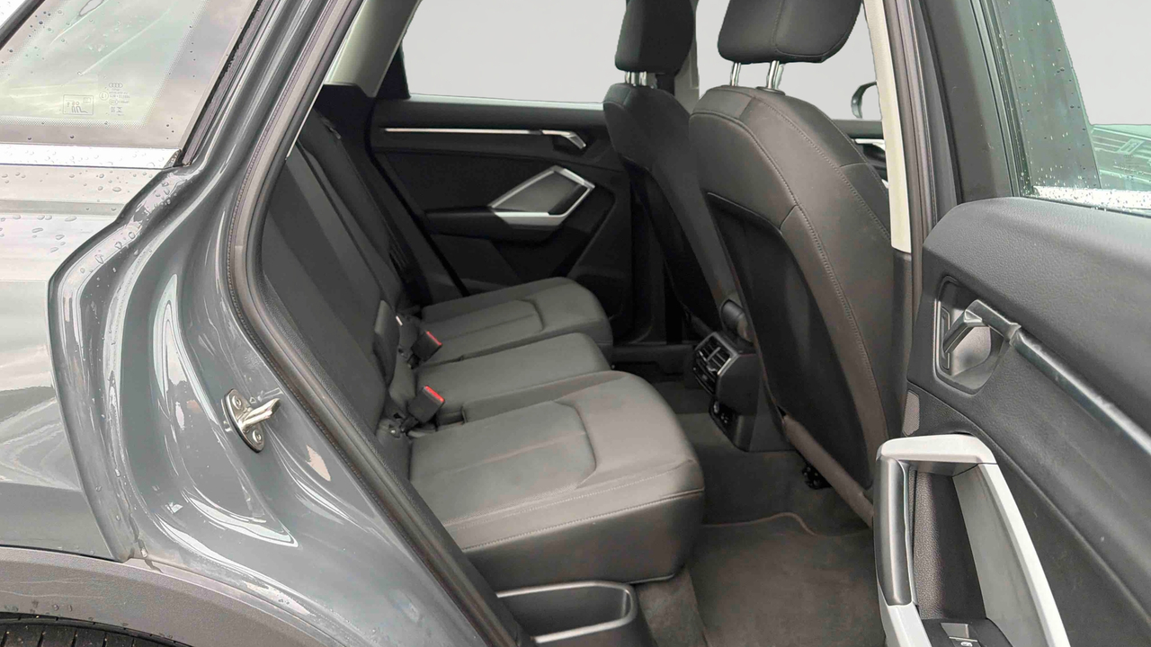 Audi Q3 35 TFSI 150 ch S tronic 7 — photo 20