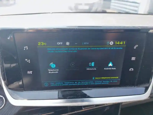 Peugeot 208 electrique 50 kwh 136ch — photo 15