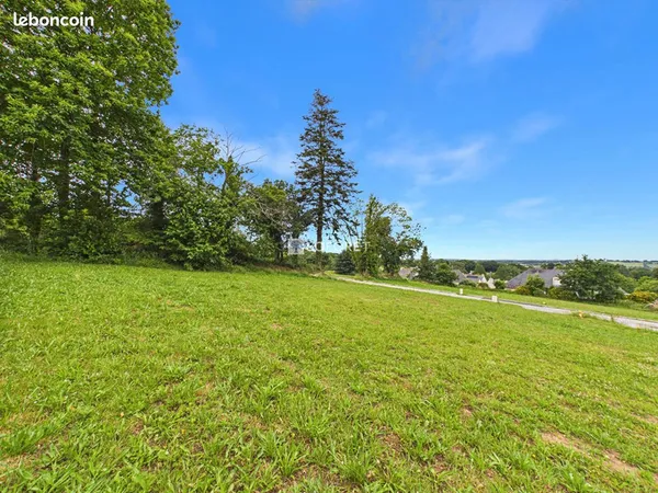 Terrain 828 m² SAINT THOIS