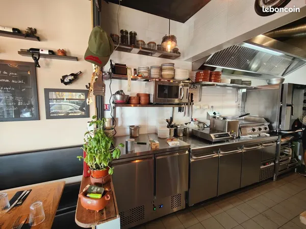 Fonds de commerce 55 m² Antibes