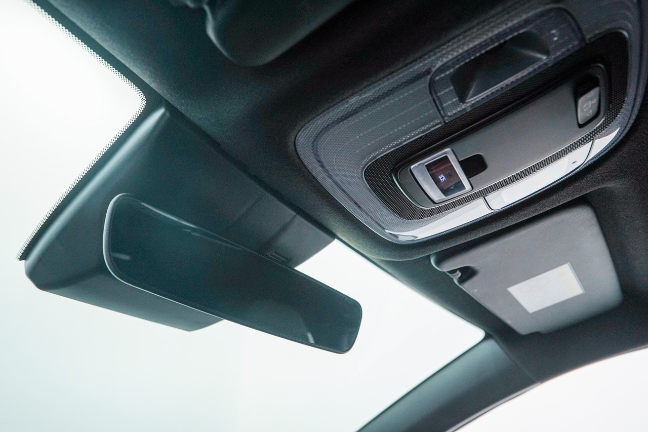 Hyundai Kona — photo 29