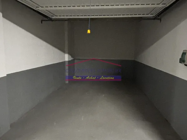 Garage et parking Location Coulommiers 110€
