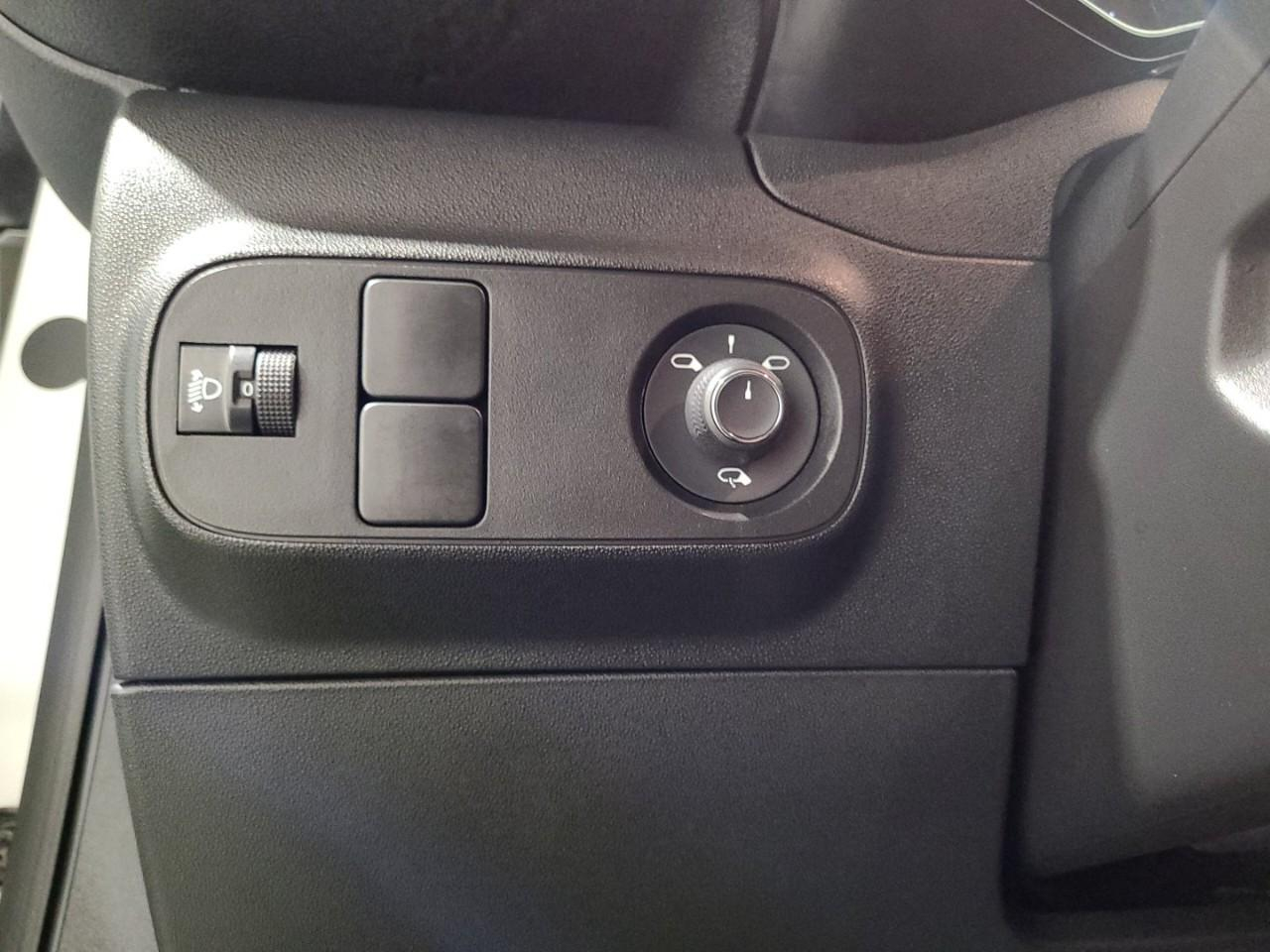 Citroën C3 puretech 110 s&s eat6 shine — photo 23