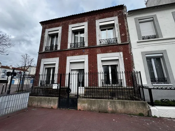 Belle opportunité de trois maisons