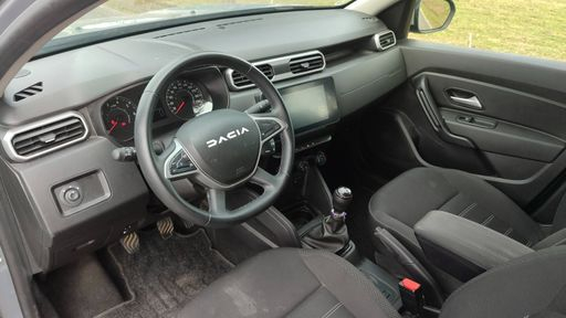 Dacia Duster 1.3 TCe 130 - Expression – 2023 – 49284 km – Essence – Boîte Manuelle — photo 16