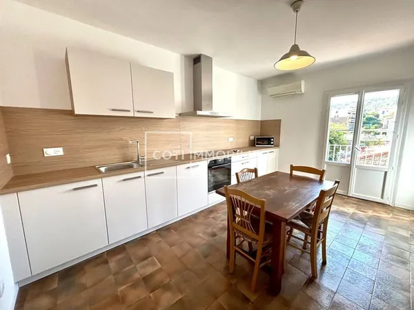 Appartement 3 pièces 130 m²
