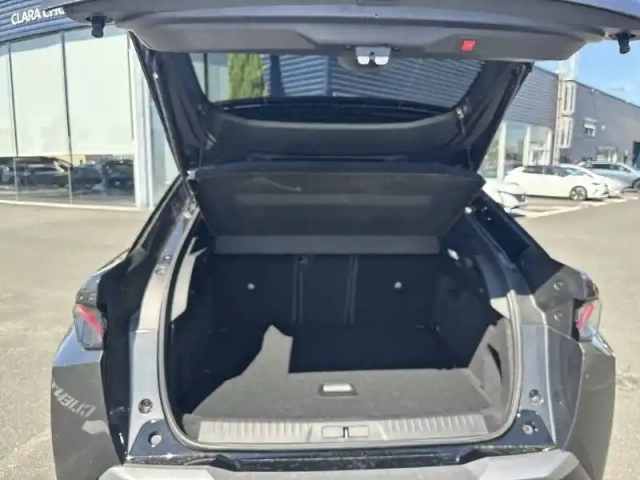 Peugeot 3008 electrique 210 ch 73 kwh — photo 6