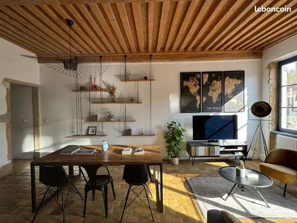 LYON 1er - MARTINIERE / SATHONAY - T3 74M² + mezzanine - CHARME DE L'ANCIEN - 5e étage