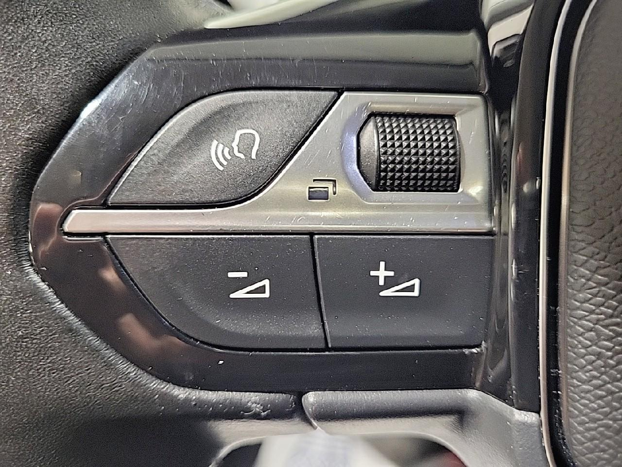 Peugeot 3008 bluehdi 130ch s&s eat8 allure — photo 19