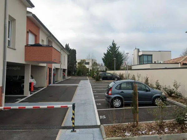 Stationnement Vente Saint-Loup-Cammas   9000€