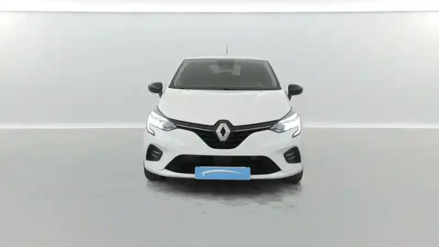 Renault Clio 1.0 tce 90ch evolution — photo 8