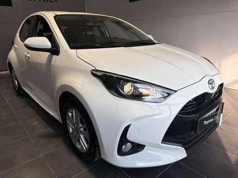 Toyota YARIS Toyota Yaris 120 VVT-i Dynamic Business 5p MC24