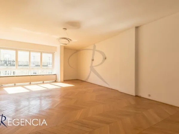 Appartement familiale 4pièces/2chambres, Boulevard de Lannes
