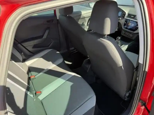Seat Ibiza 1.0 ecotsi 95ch start/stop urban — photo 9