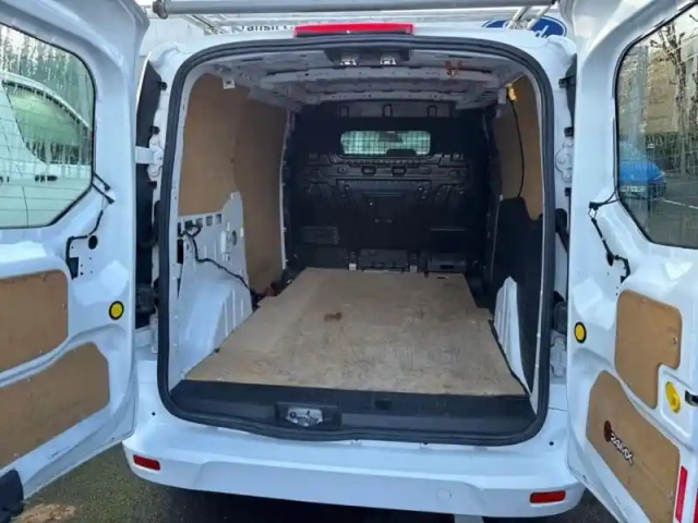 Ford Transit Connect l2  1.5 td 120ch stop&amp;start trend bva — photo 9