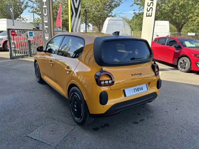 Renault Twingo e-tech electrique 80 ch autonomie urbaine — photo 3