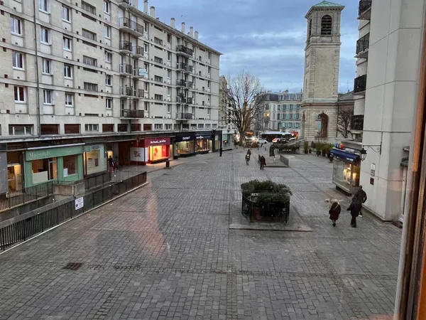 Vends appartement dans ésidence services sénior -51 m² - Saint-Germain-en-Laye